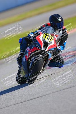 media/Jan-20-2023-Fastrack Riders (Fri) [[f2ad32aba3]]/Private/session 5 turn 13/